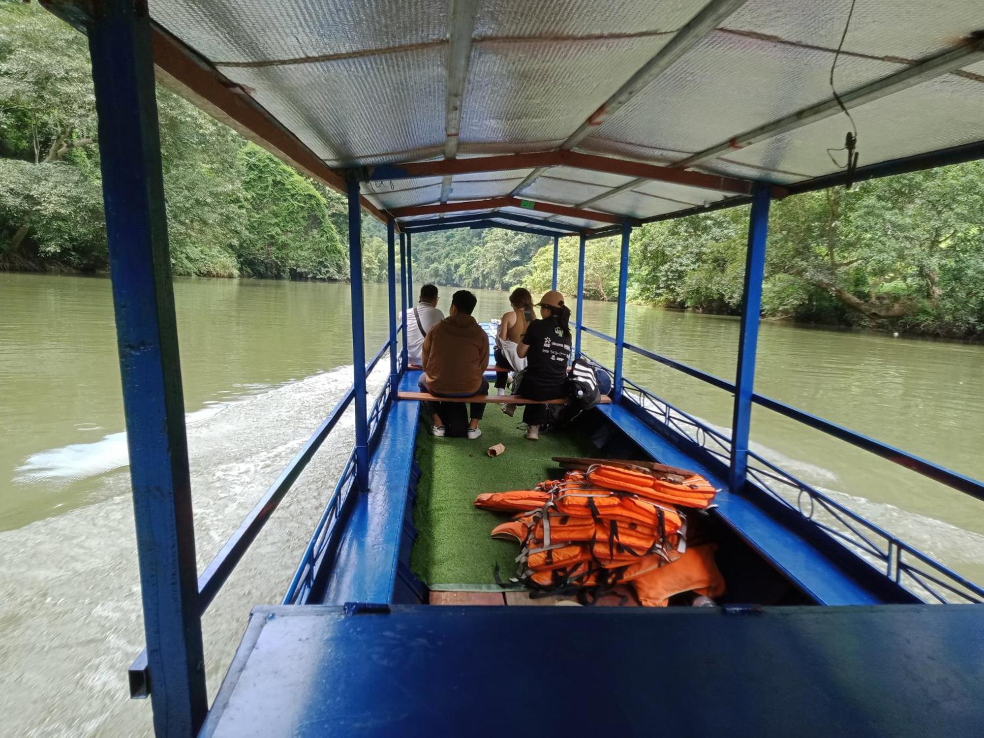 Tran Xuan Homestay Ba Be Kültér fotó