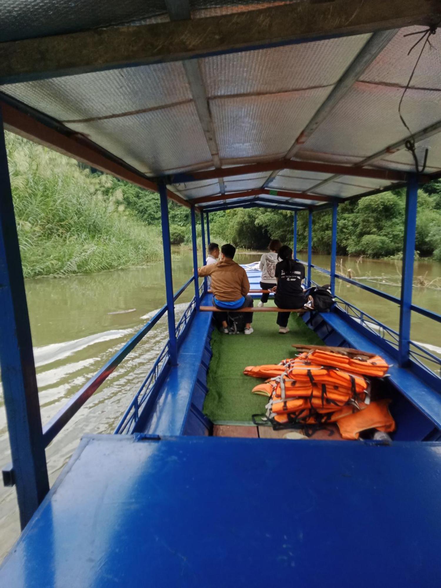 Tran Xuan Homestay Ba Be Kültér fotó