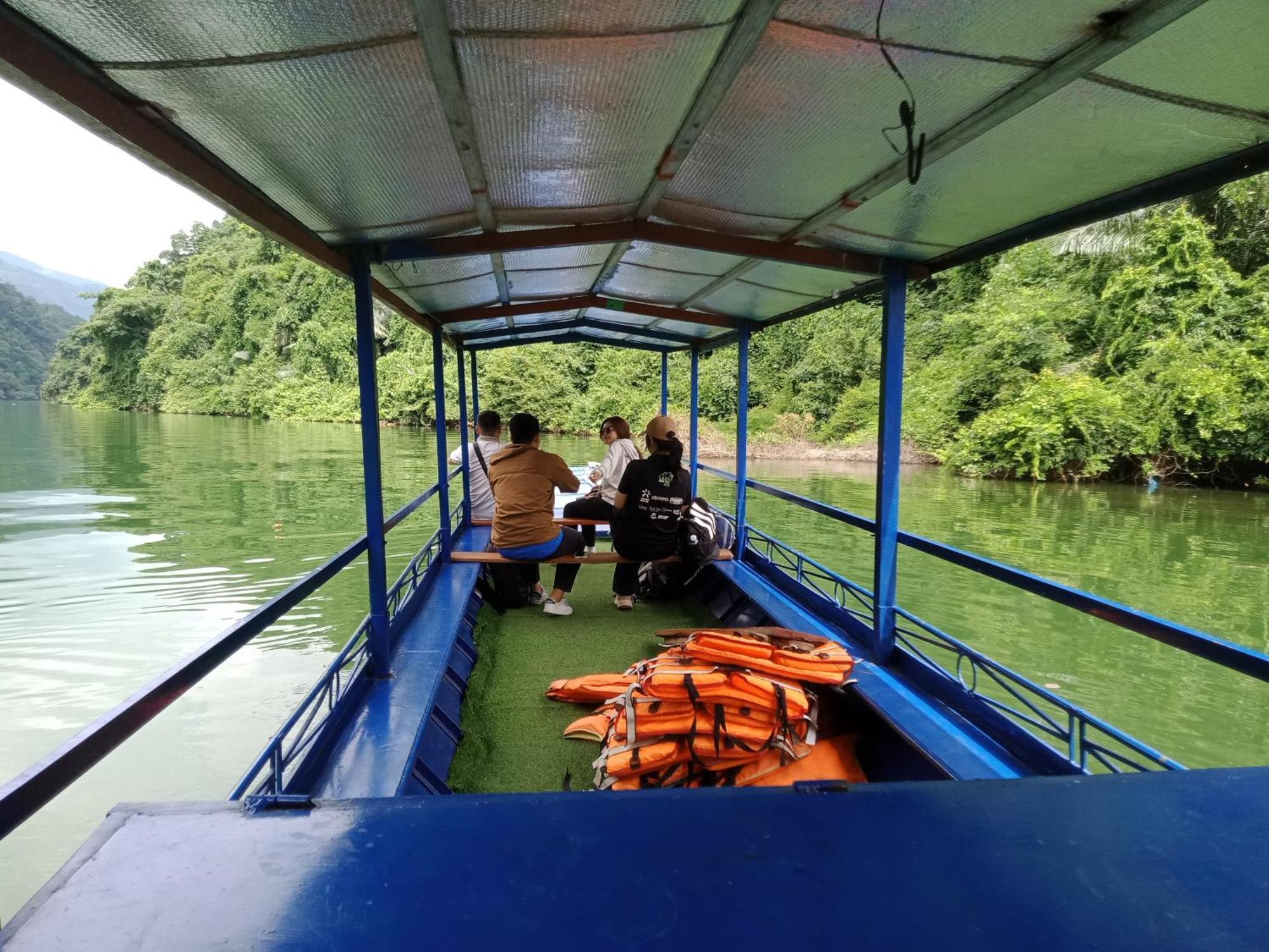 Tran Xuan Homestay Ba Be Kültér fotó